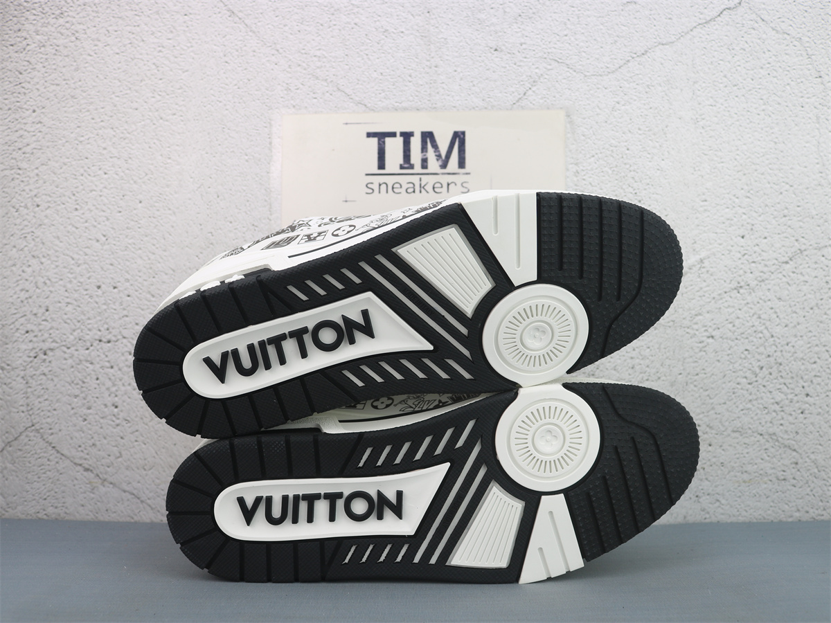 LV Trainer Sneaker White Black